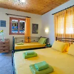 Dimitris & Apartment Frinion