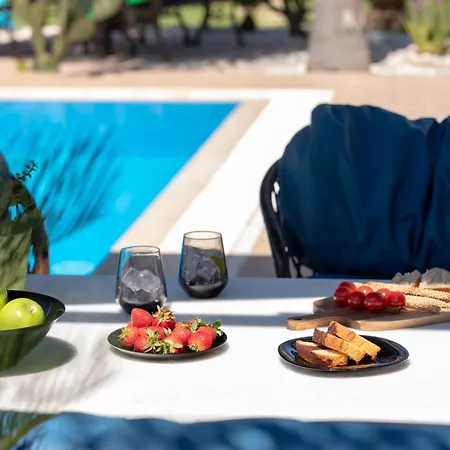 アパート Dimitris &