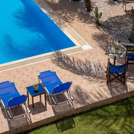 Dimitris & アパート *