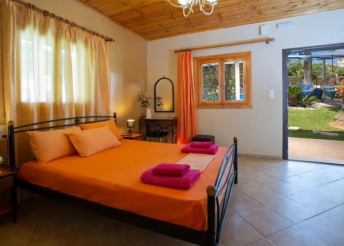 Dimitris & Apartment Frinion