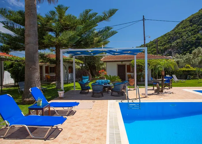 Dimitris & Apartment