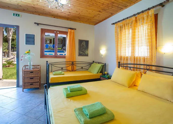 Dimitris & Apartment Frinion