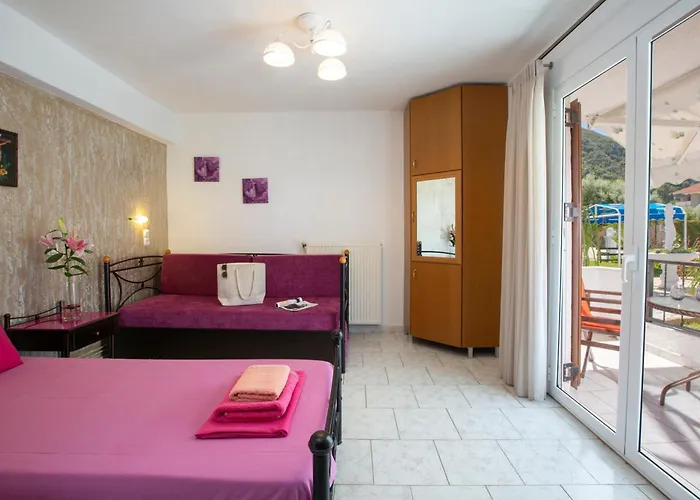 Dimitris & * Frinion