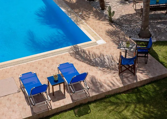 Dimitris & Apartment *