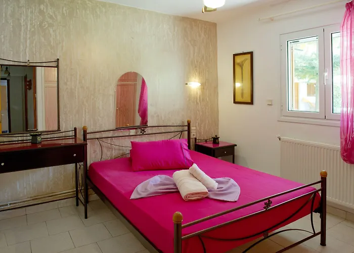 Dimitris & Apartment