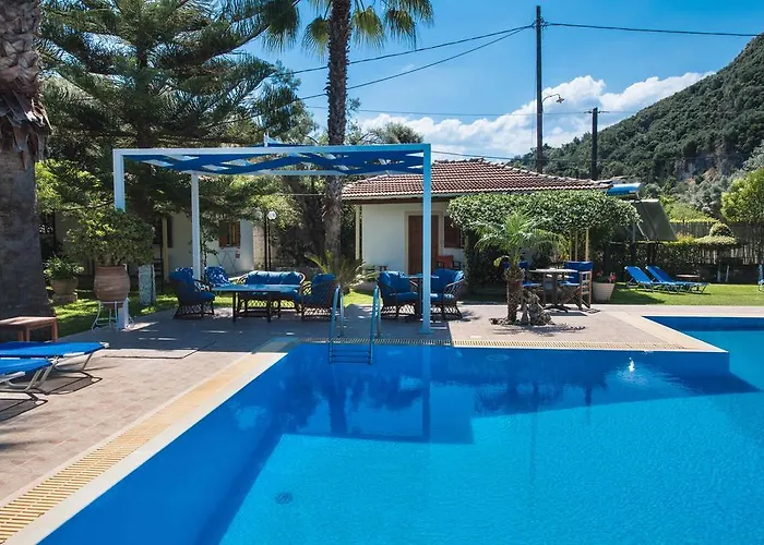 Dimitris & Apartment Frinion